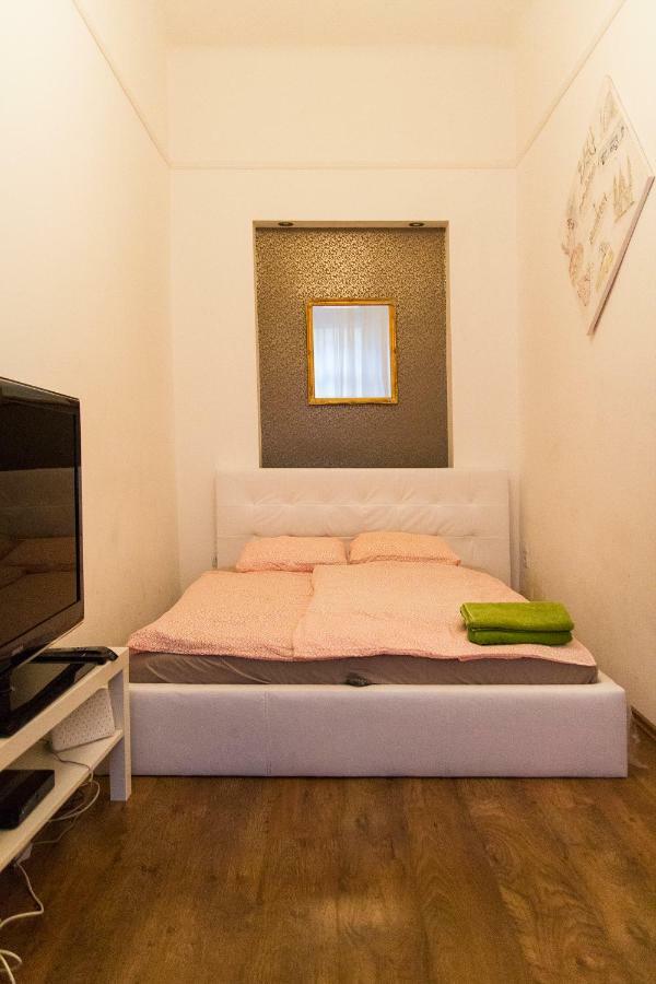 Awesome Apartment Budapest Exterior photo